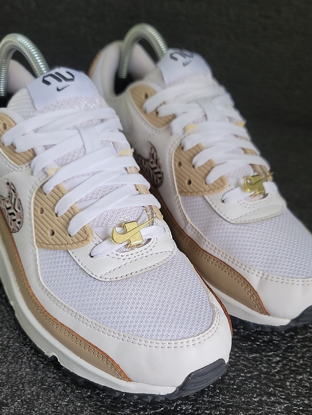 Nike Air Max 90 'United In Victory' "White/Hemp" Wmns 8.5 Ships Today - Picture 12 of 16